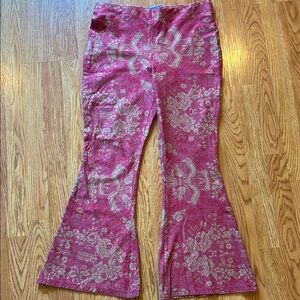 Kimchi Blue Rose Pink and Cream Floral Jacquard Pants